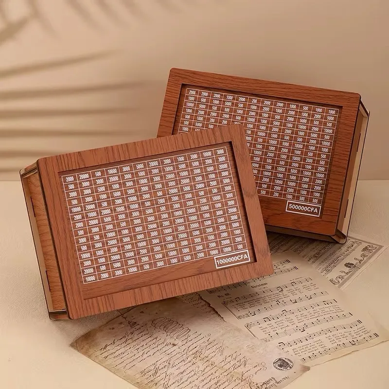 Tirelire en bois avec objectif d’épargne